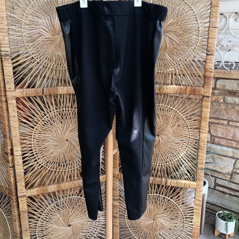 Michael Kors Black Women's Pants with Zipper Detail_2X - Picture 6 of 7